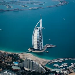 Dubai Arabian coastline and Burj Al Arab